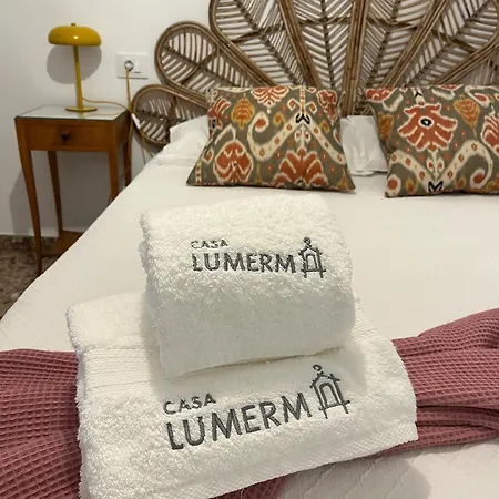بيت للعطل Casa Lumerma *